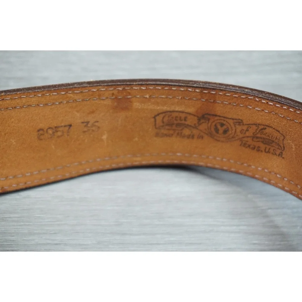 Vintage Yoakum Texas Tooled Custom Floral Leather Belt Brown Tan Western Cowboy